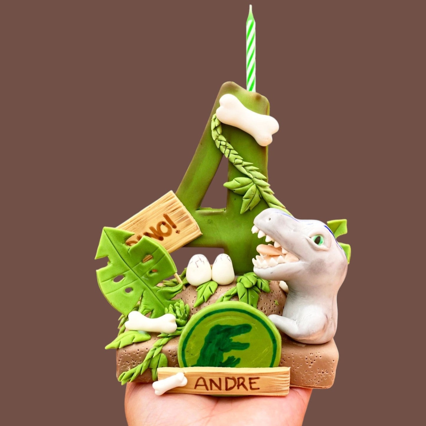 Vela personalizada Jurassic