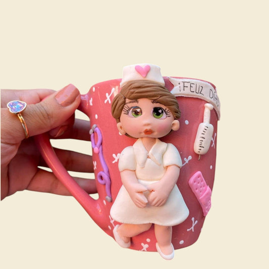 Taza enfermera de vestido