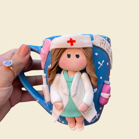 Taza enfermera estilo Santoro