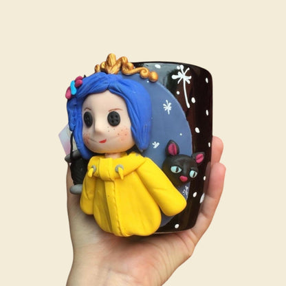 Taza Coraline