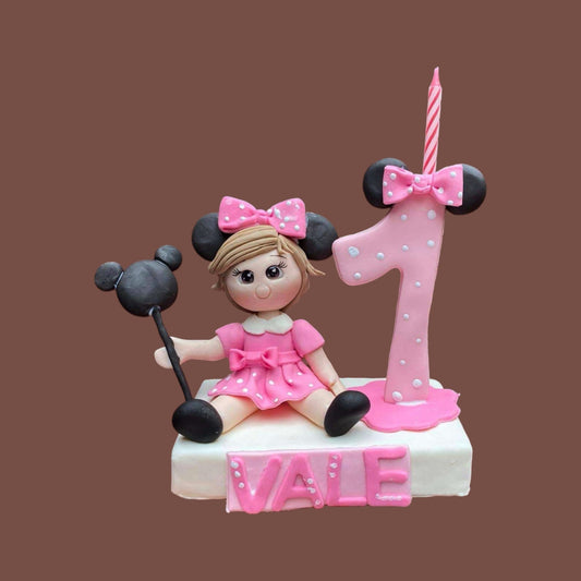 Vela personalizada niña vestida de Minnie